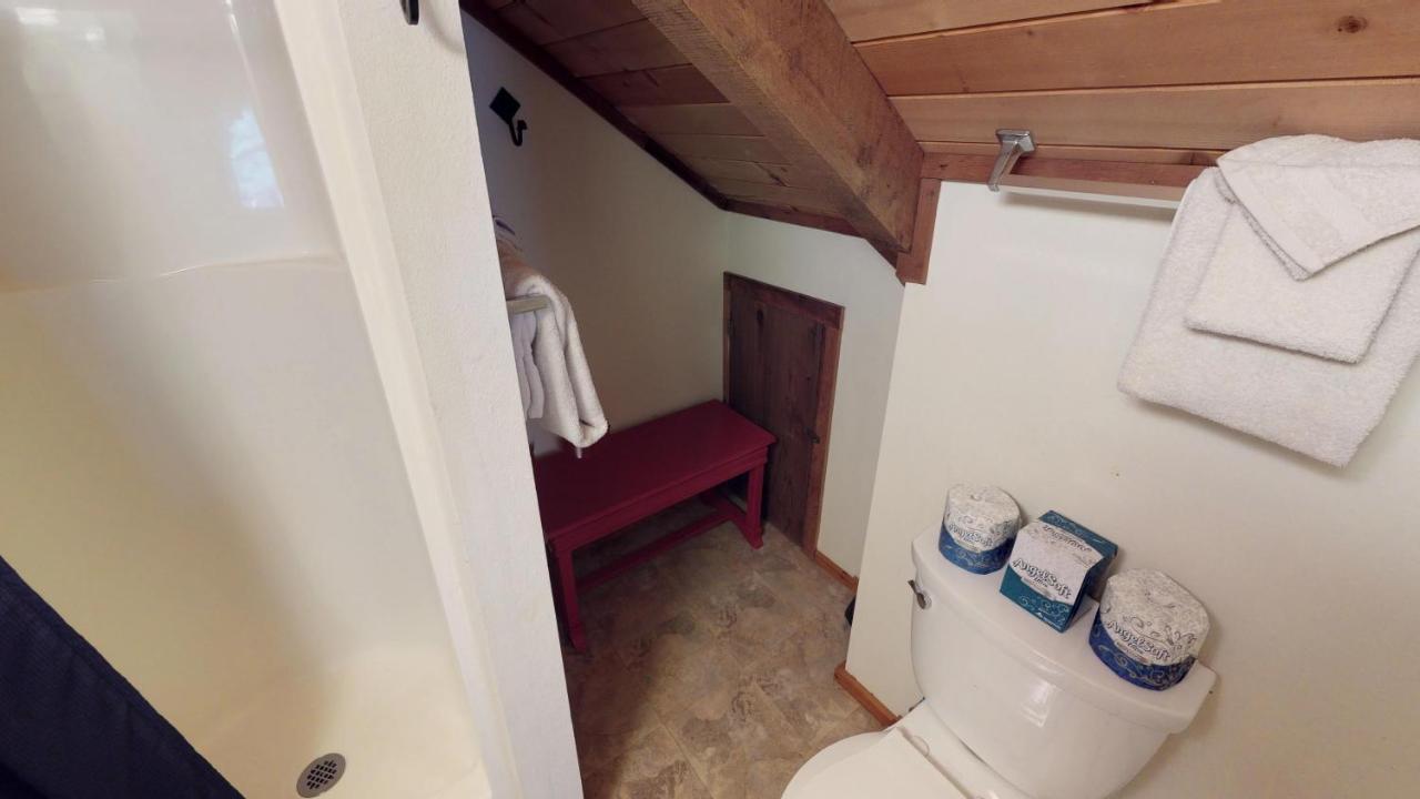 Birdwell Sheep Camp In Upper Valley With High Speed Wifi Red River Dış mekan fotoğraf